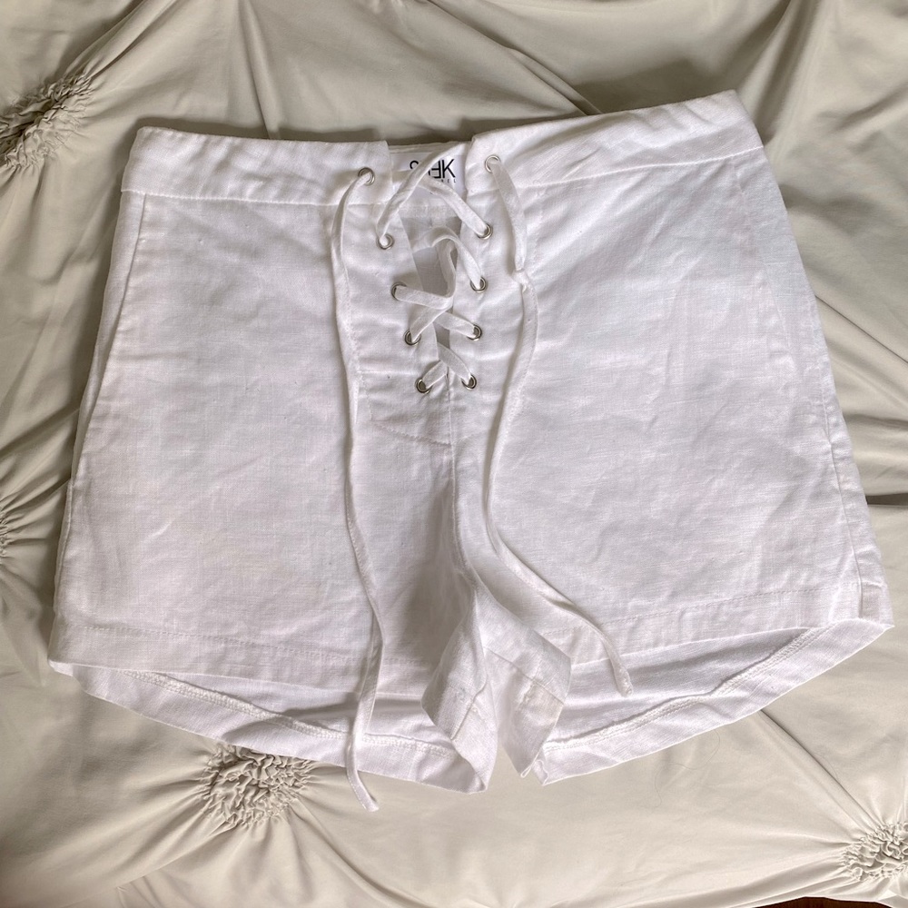 Seek the Label Women’s White Linen Shorts CrissCross Small